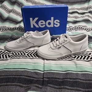 Keds Courty Core Women's Sneaker Leather White Size 7.5M New In Box